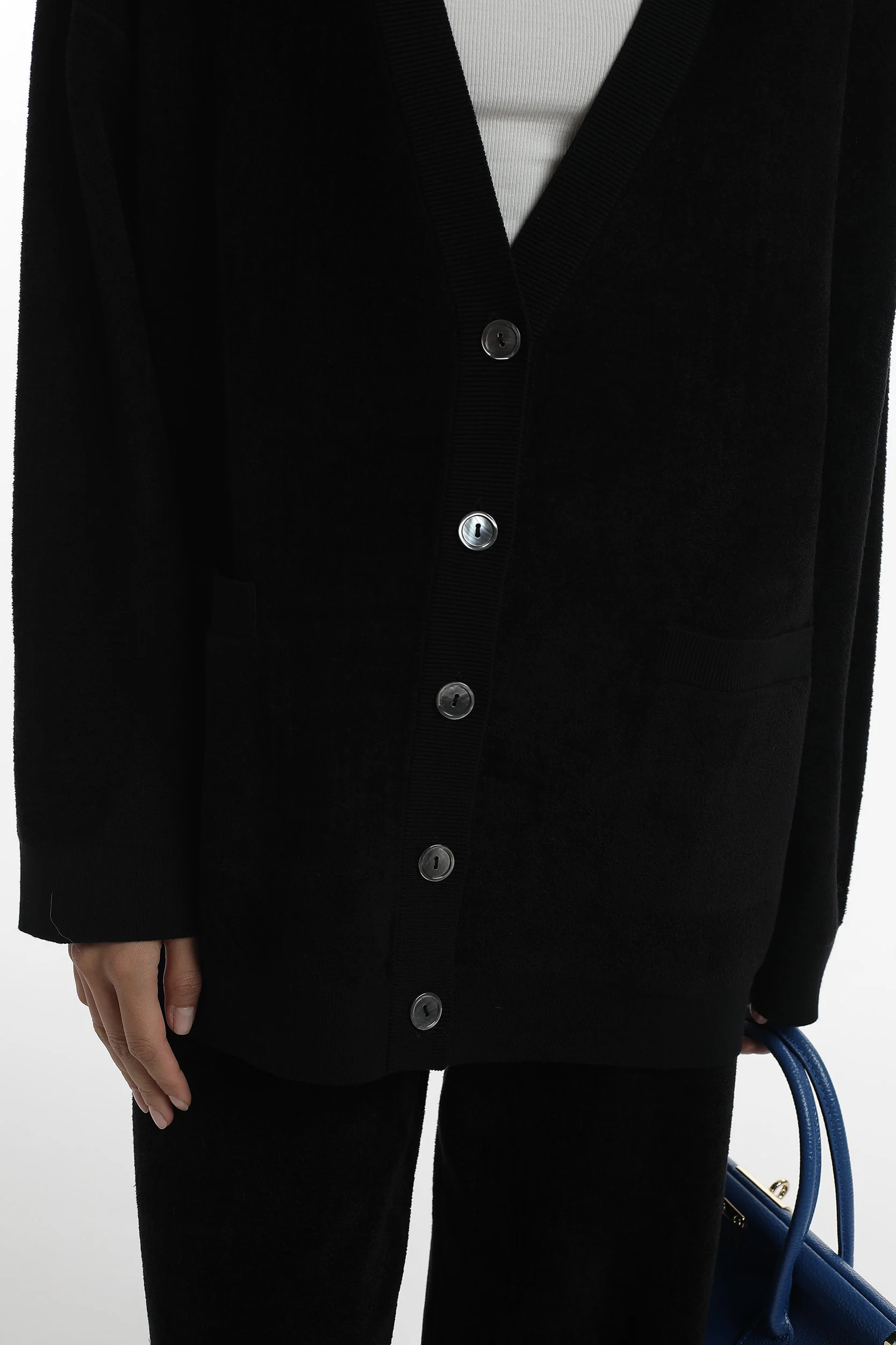 Cardigan oversize en velours – Image 4