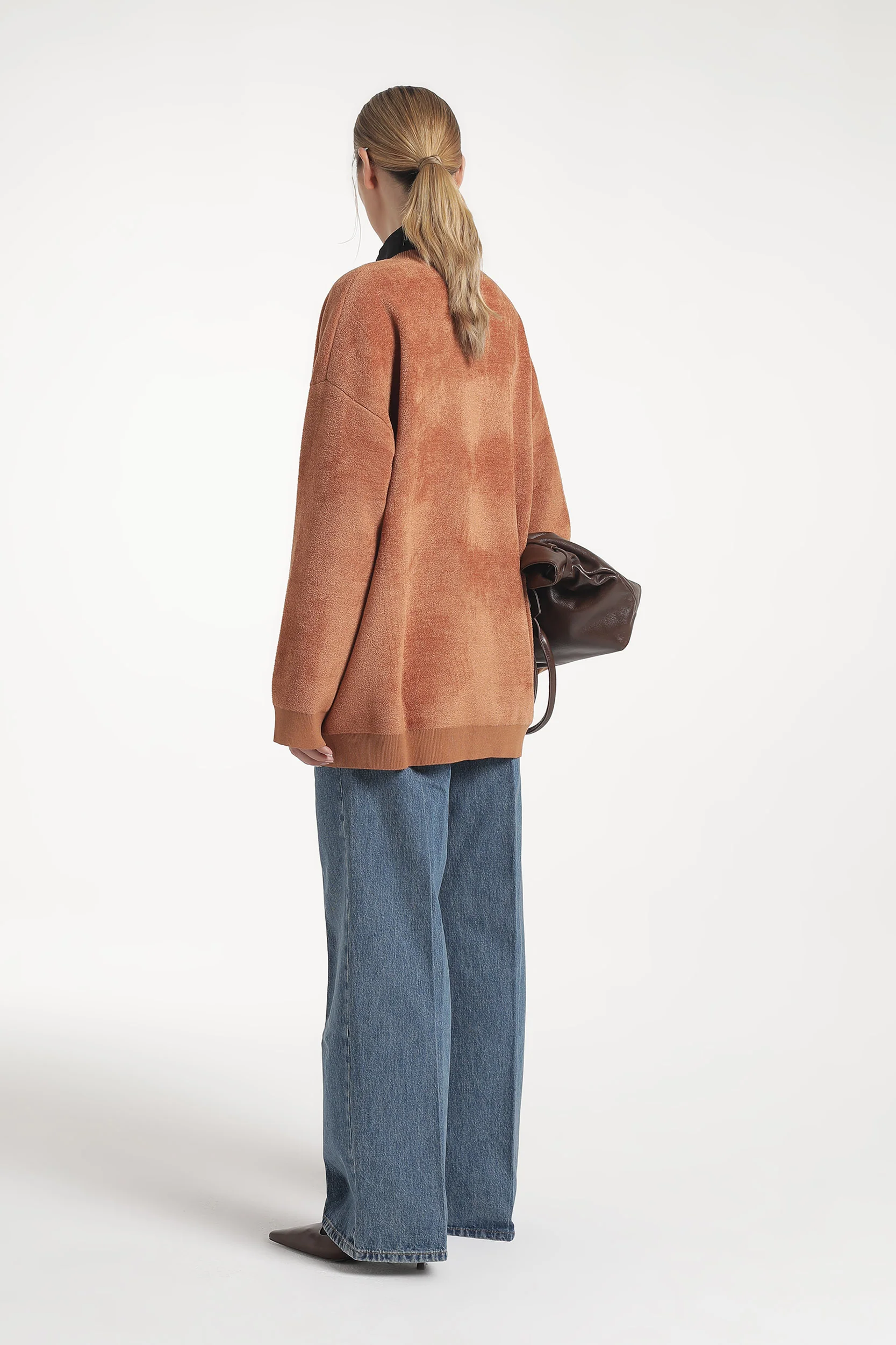 Cardigan oversize en velours – Image 8