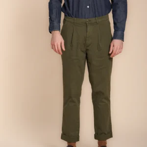 Pinces pantalone chino uomo in gabardina relaxed fit