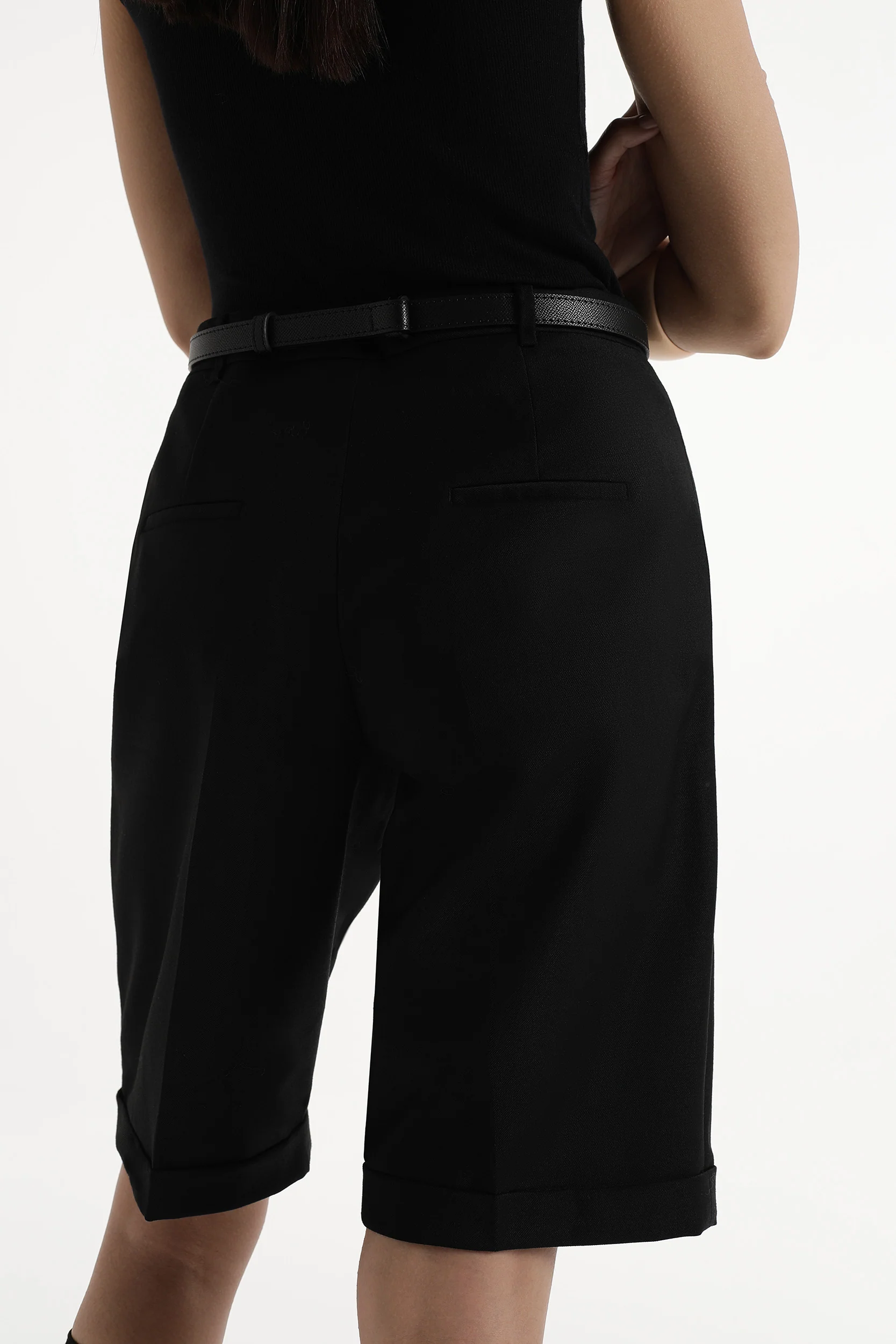 Bermuda avec plis marqués – Image 5