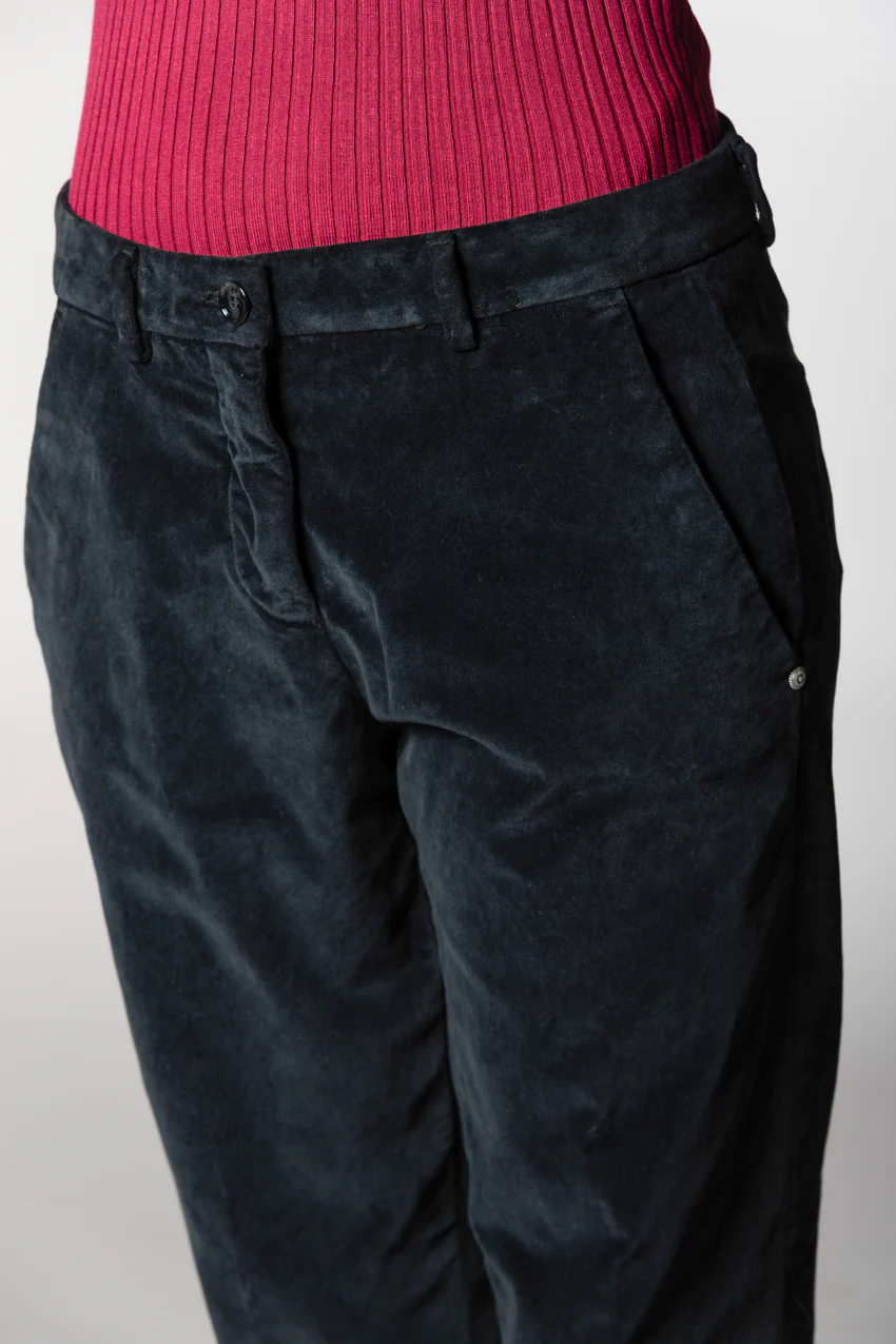 New York Carrot pantalone chino donna in velluto carrot fit – Image 2