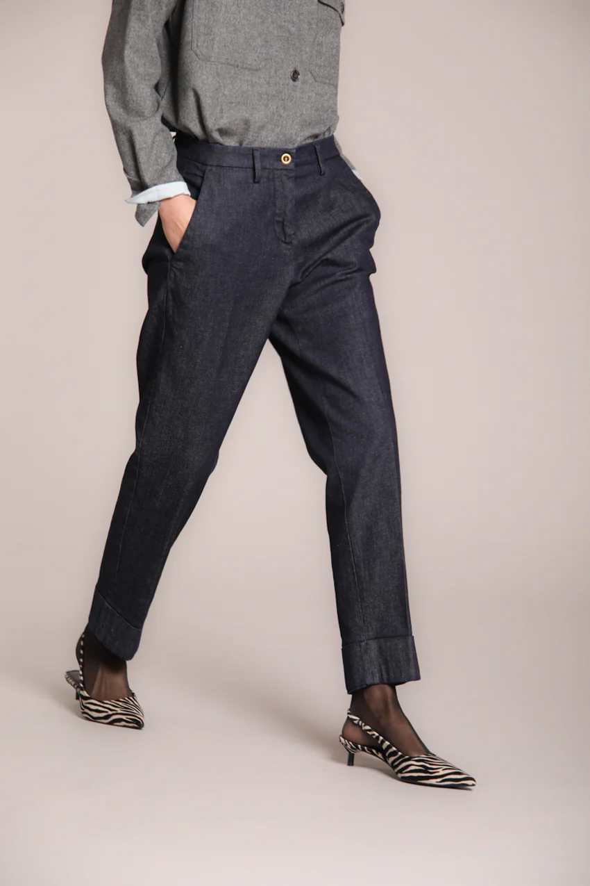 New York Carrot pantalone chino donna in denim stretch carrot fit – Image 4
