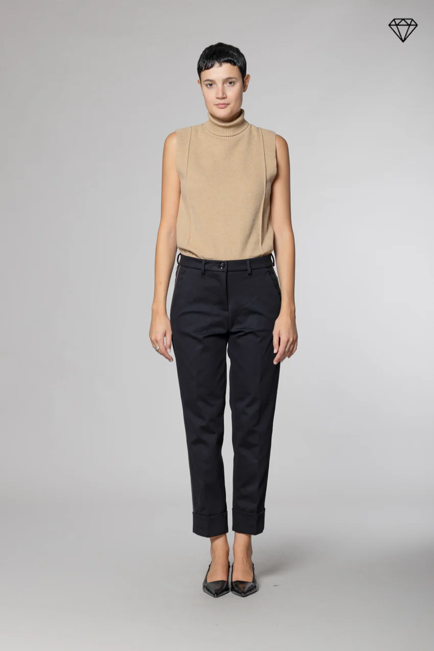 New York Carrot pantalone chino donna in jersey tecnico carrot fit ① – Image 6