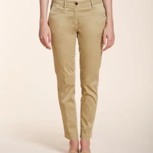 New York Slim pantalone chino donna in raso stretch slim fit ①