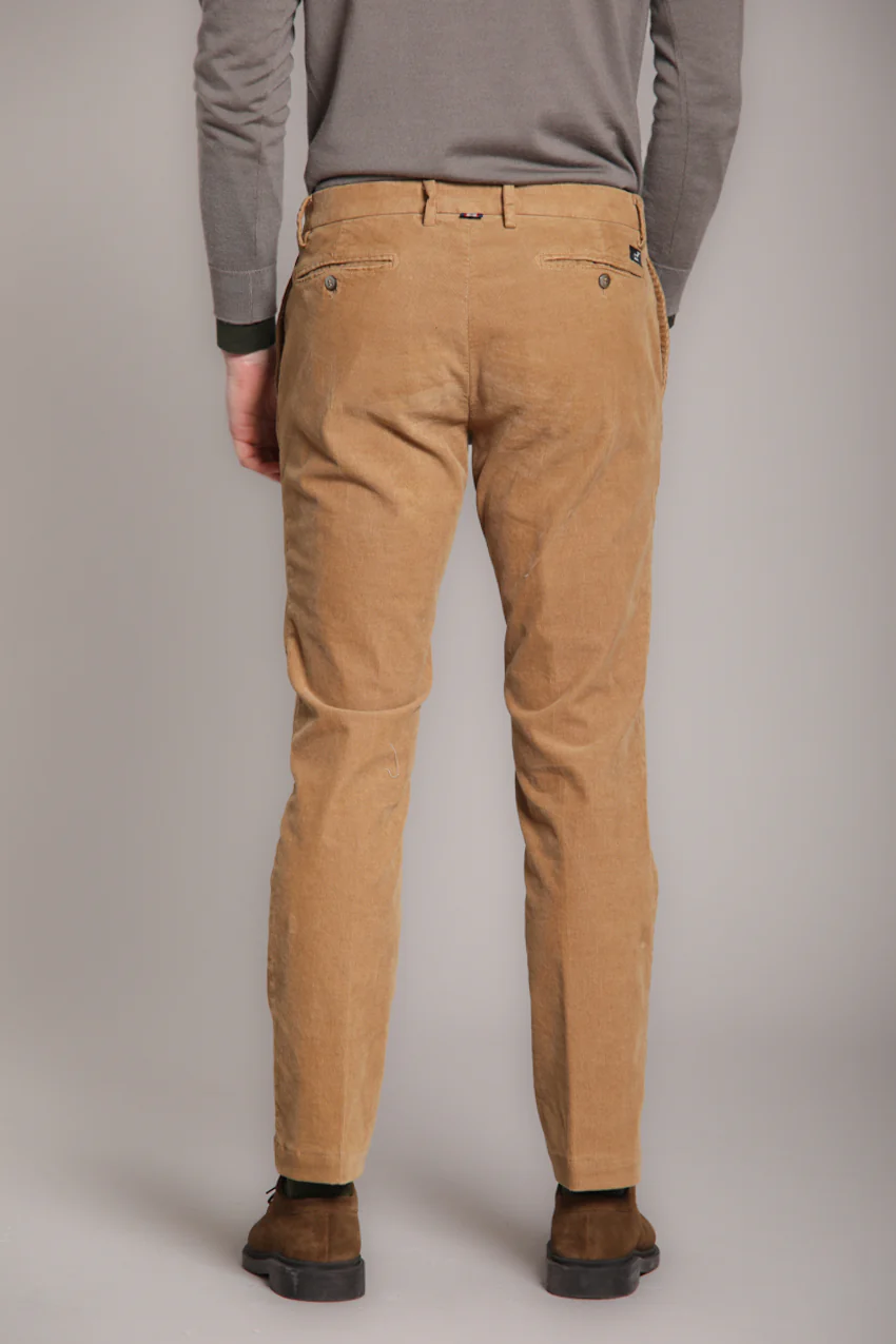 New York pantalone chino uomo in velluto 1000 righe regular fit – Image 4