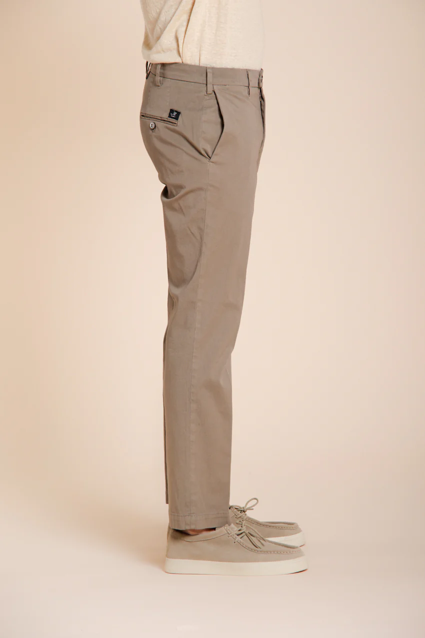 New York pantalone chino uomo in gabardina stretch regular fit ① – Image 3