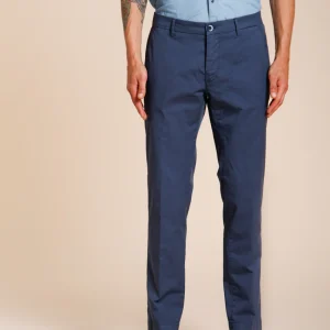 Milano pantalone chino uomo in gabardina stretch extra slim fit ①