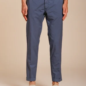 Milano pantalone chino uomo in gabardina stretch extra slim fit ①