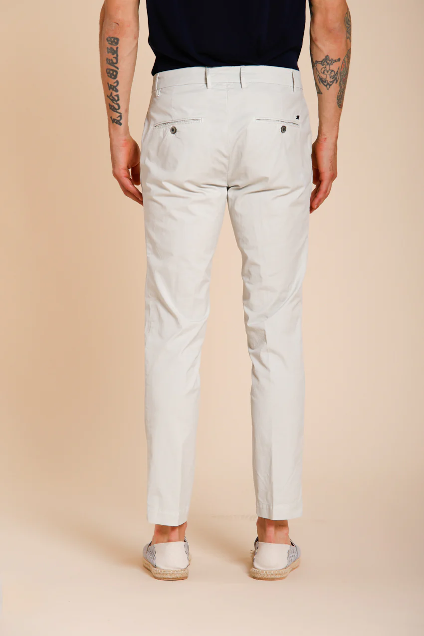 Milano pantalone chino uomo in gabardina stretch extra slim fit ① – Image 5