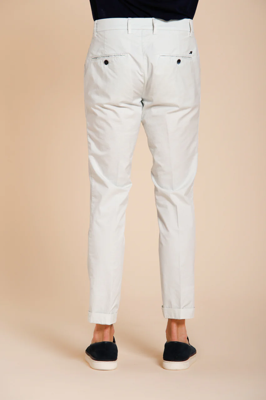 Milano pantalone chino uomo in gabardina stretch extra slim fit ① – Image 4