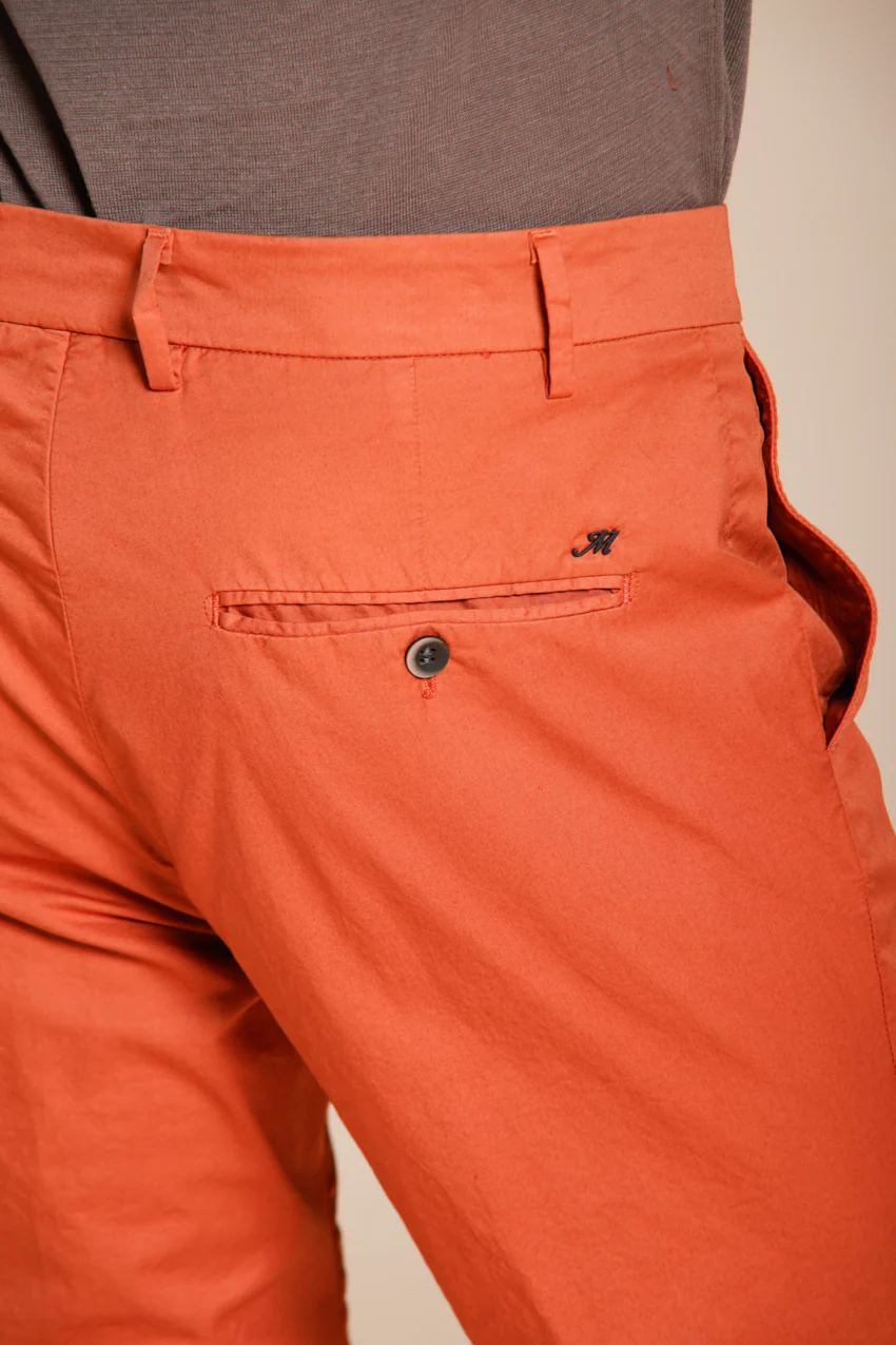 Milano pantalone chino uomo in gabardina stretch extra slim fit ① – Image 2