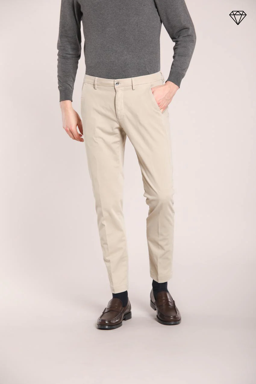 Torino pantalone chino uomo in gabardina slim fit ①