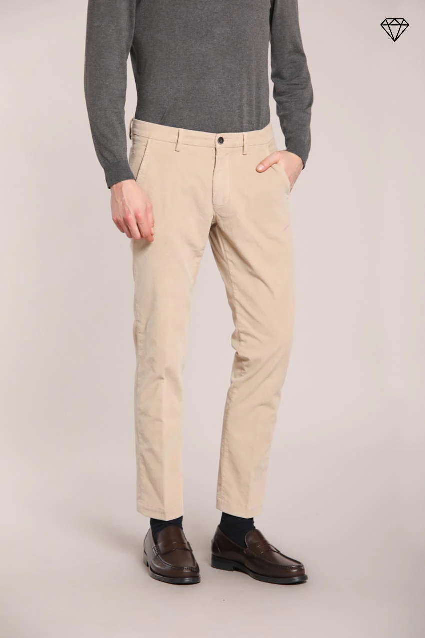 Torino pantalone chino uomo in velluto 1500 righe slim fit ①
