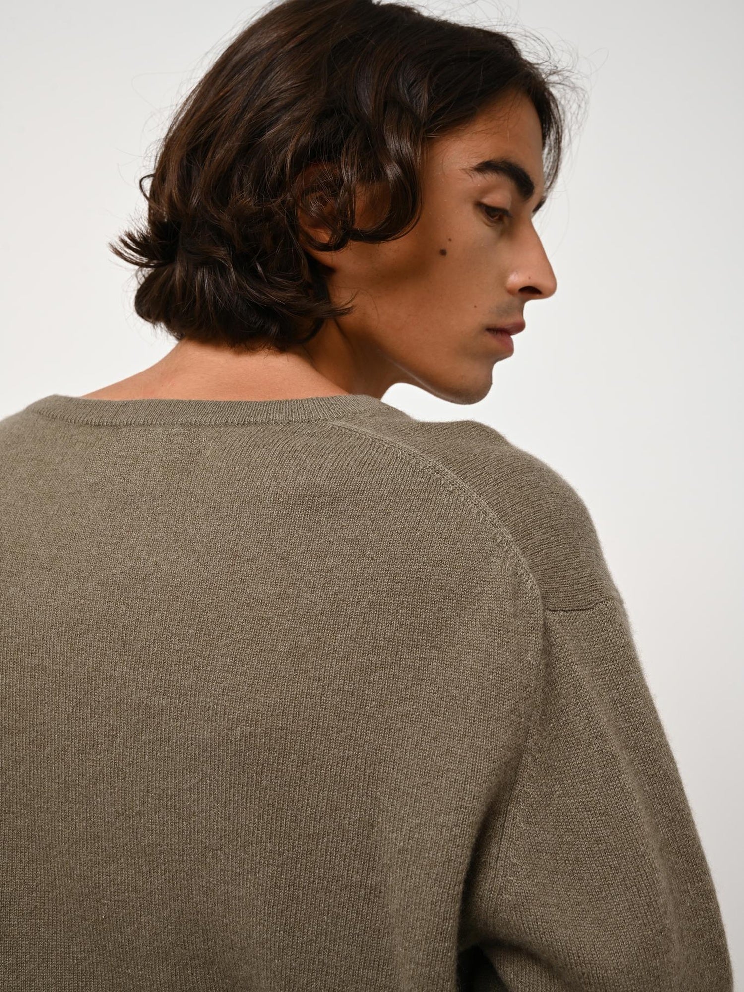 AGEL pull col v army 100% cachemire – Image 4