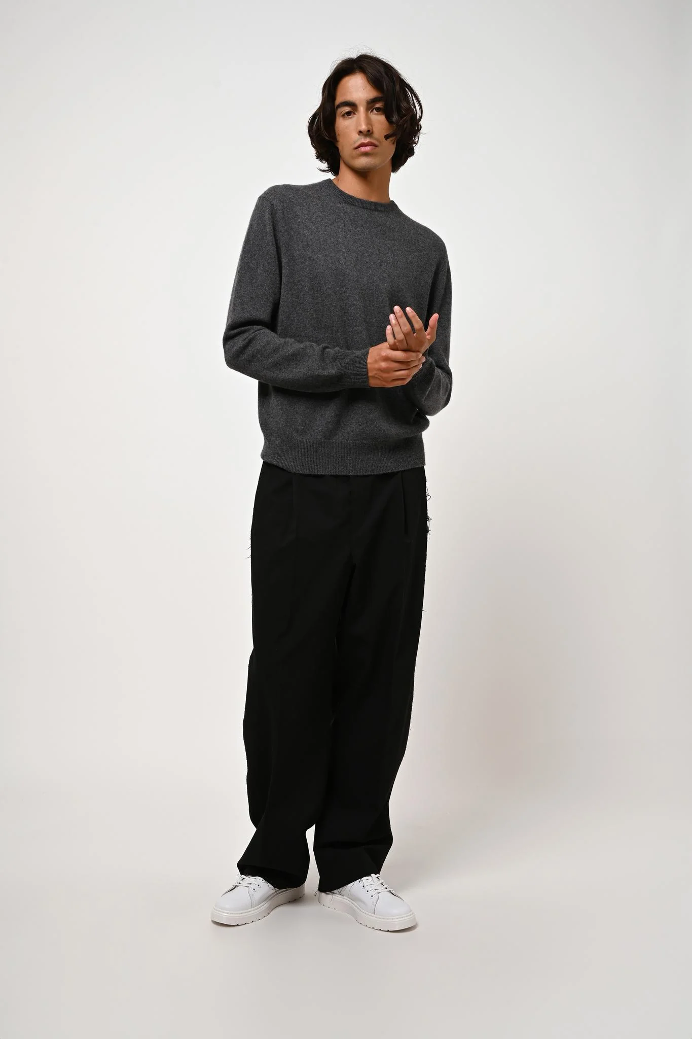 AIGLIÈRE pull col rond anthracite chiné 100% cachemire