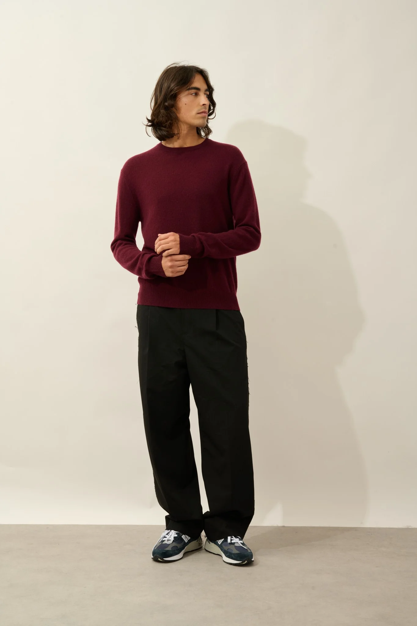 AIGLIÈRE pull col rond mûre 100% cachemire – Image 2