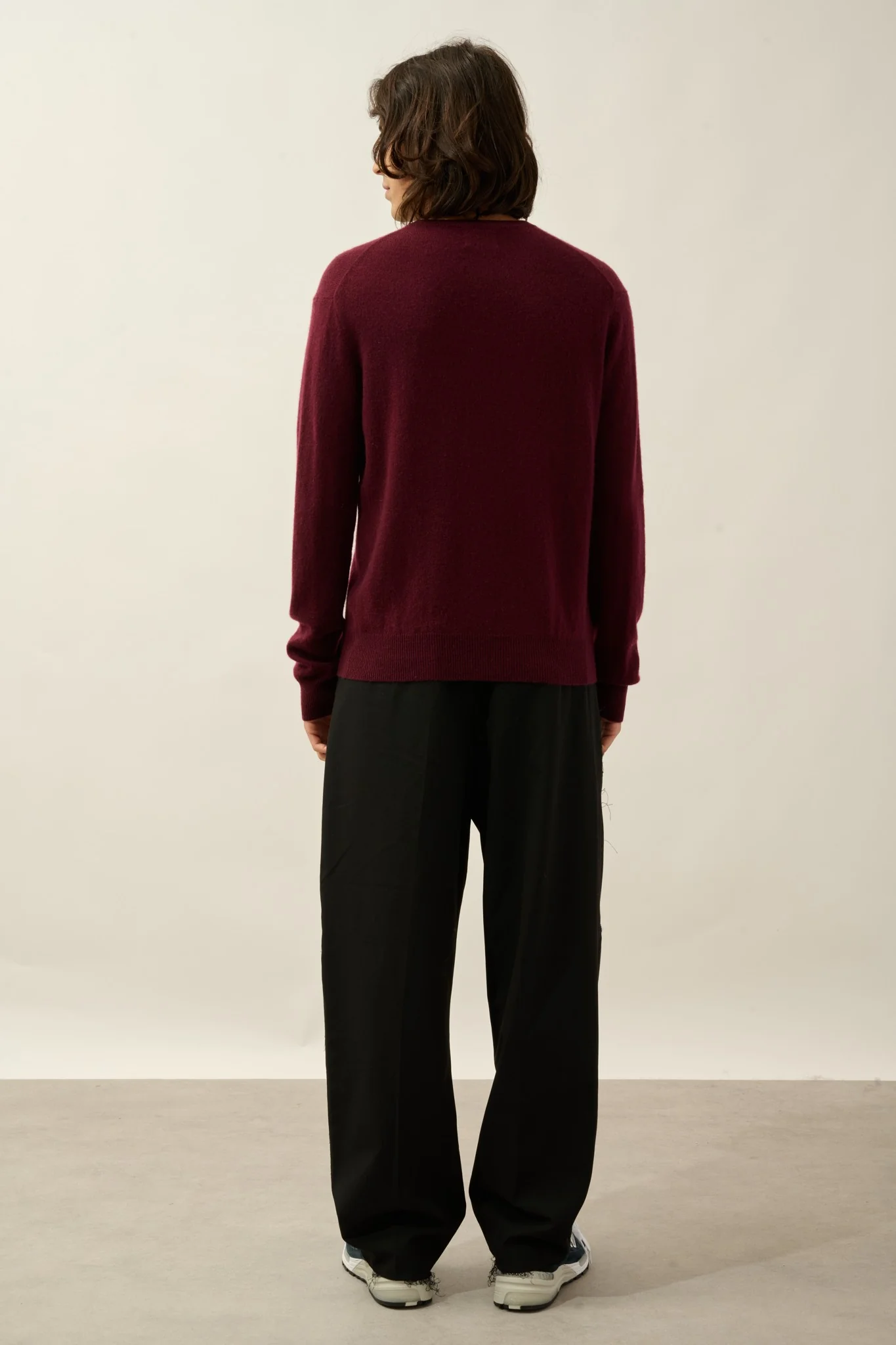 AIGLIÈRE pull col rond mûre 100% cachemire – Image 3