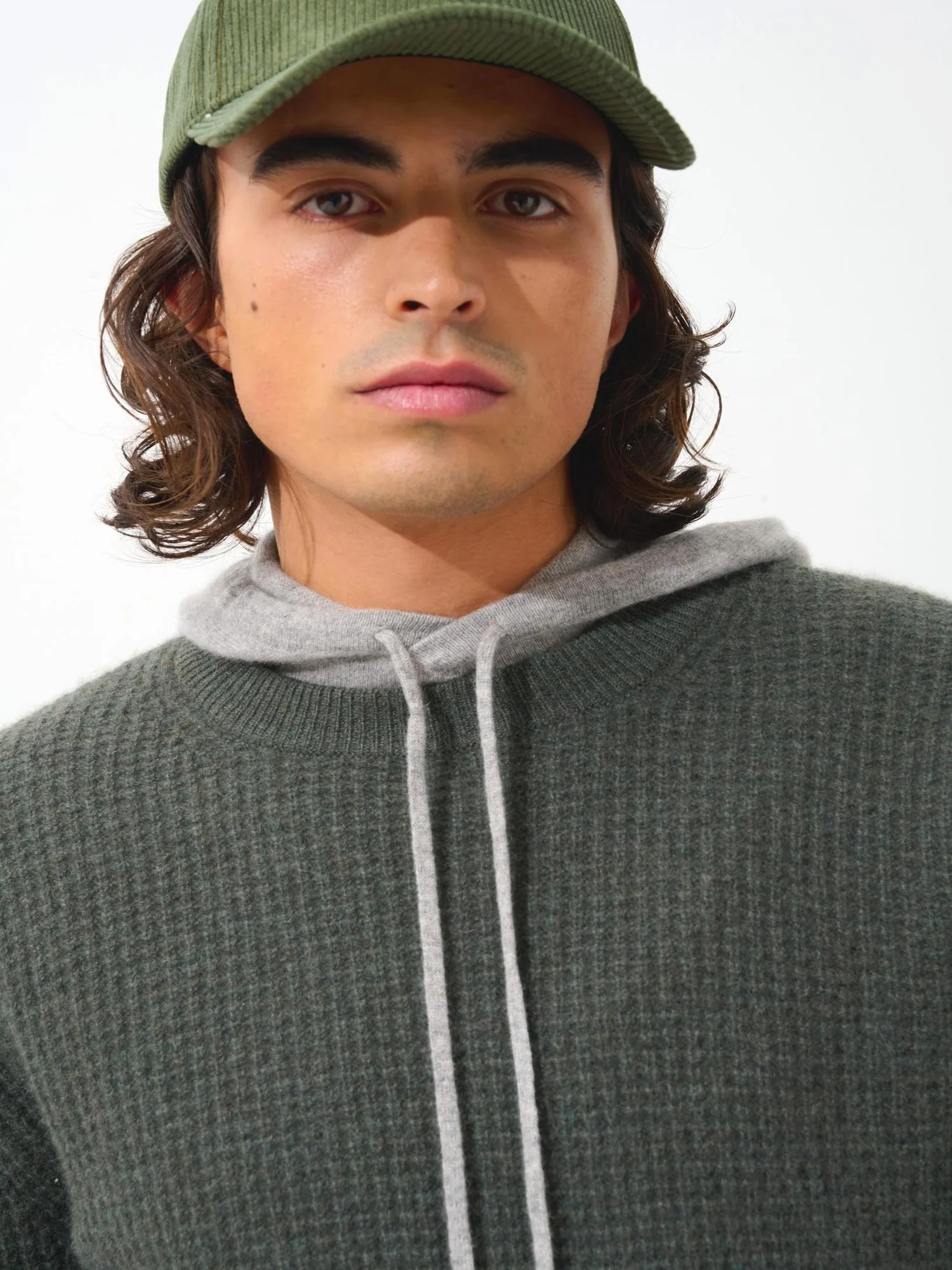 AKSEL pull col rond 4 fils kaki chiné 100% cachemire – Image 3