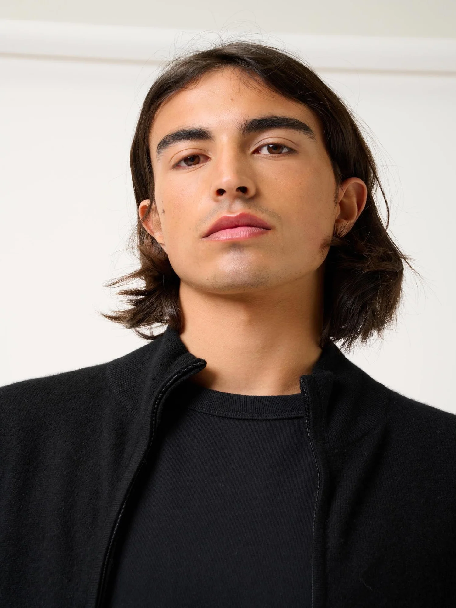 ALBARON gilet zippé col montant noir 100% cachemire – Image 2