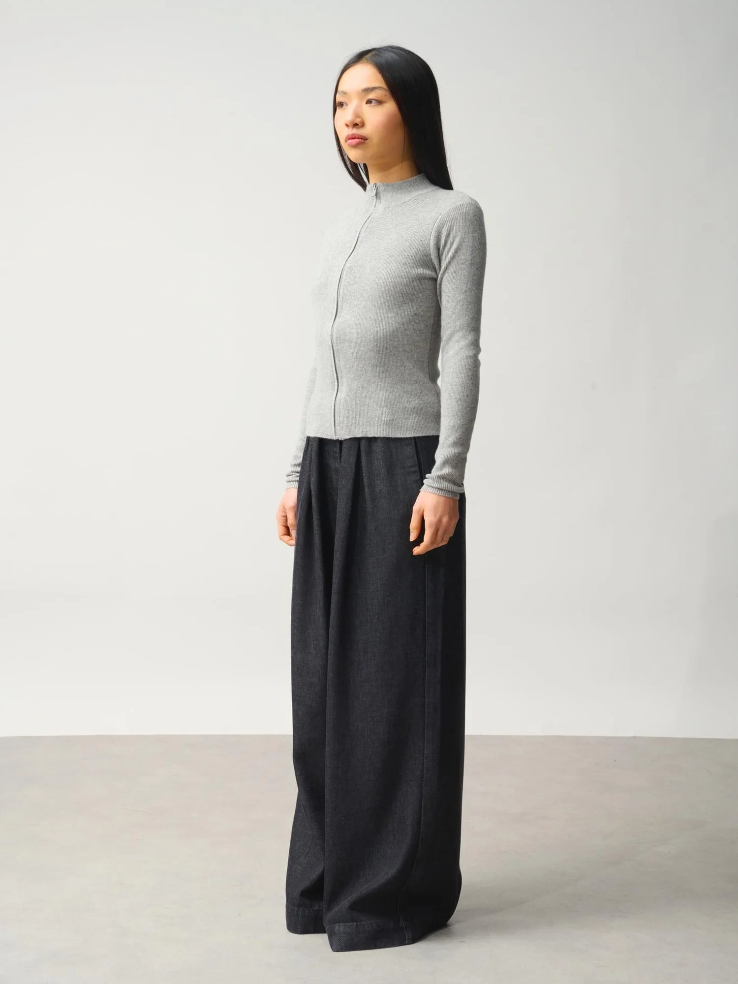 ALBERTE gilet zippé col montant gris chiné 100% cachemire – Image 6