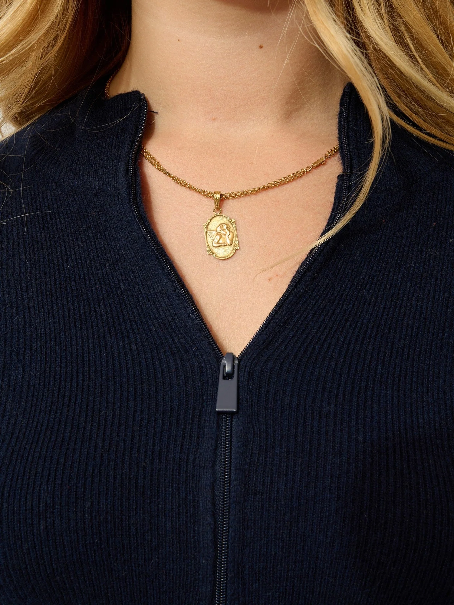 ALBERTE gilet zippé col montant navy 100% cachemire – Image 4