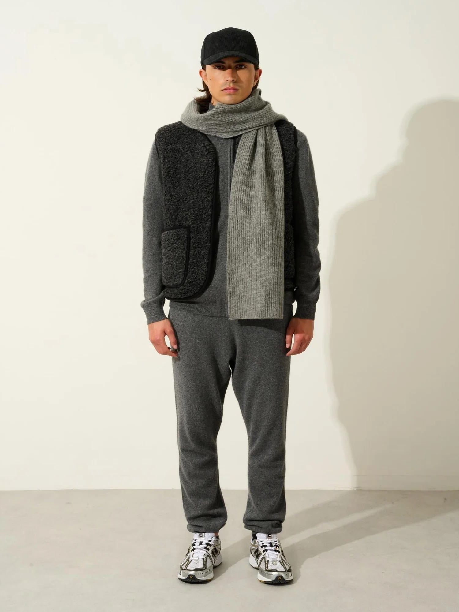 BICHET jogging anthracite chiné 100% cachemire – Image 2