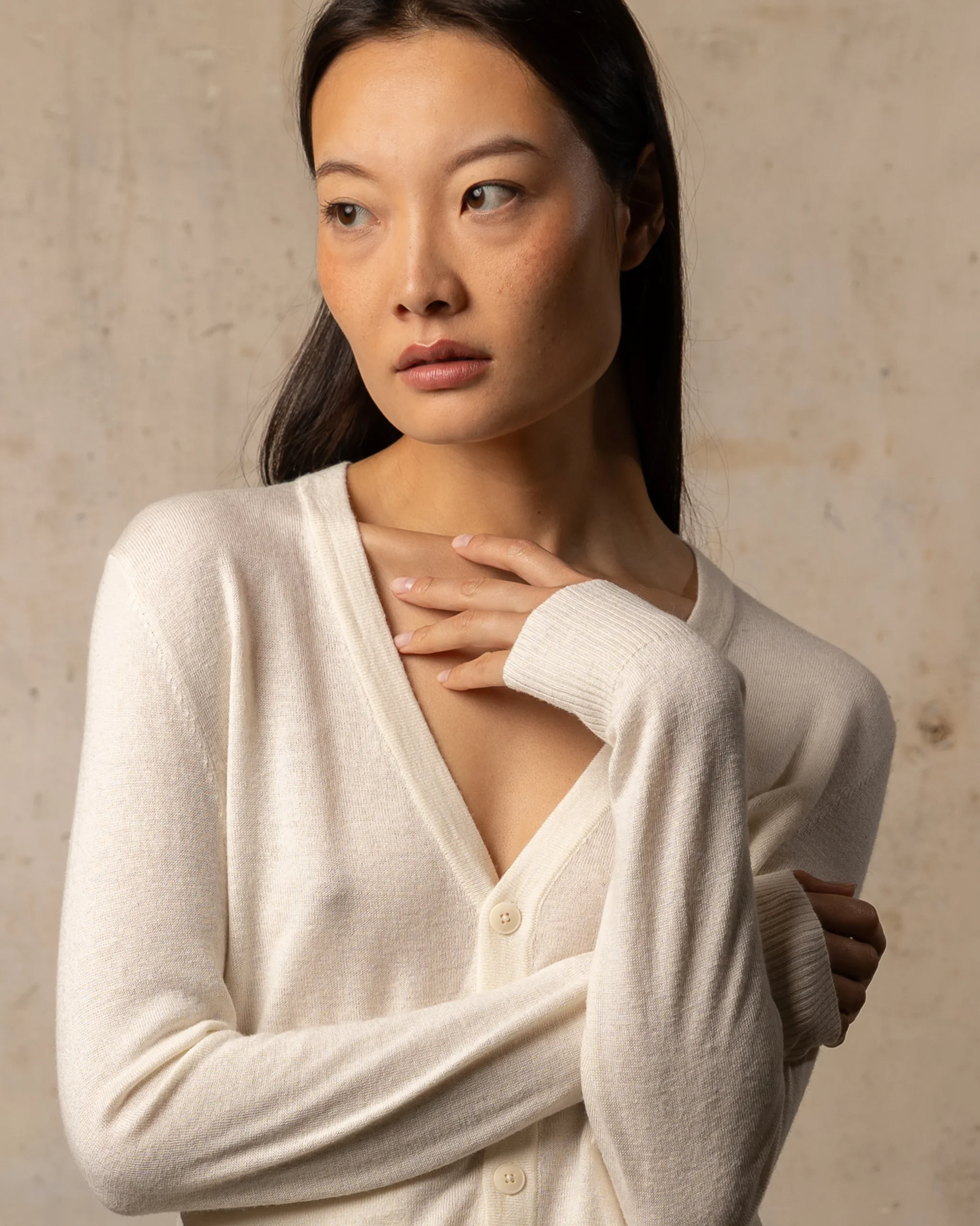 Cardigan Bamboo - 70% bambou 30% laine merinos - 180OFFWHITE – Image 5