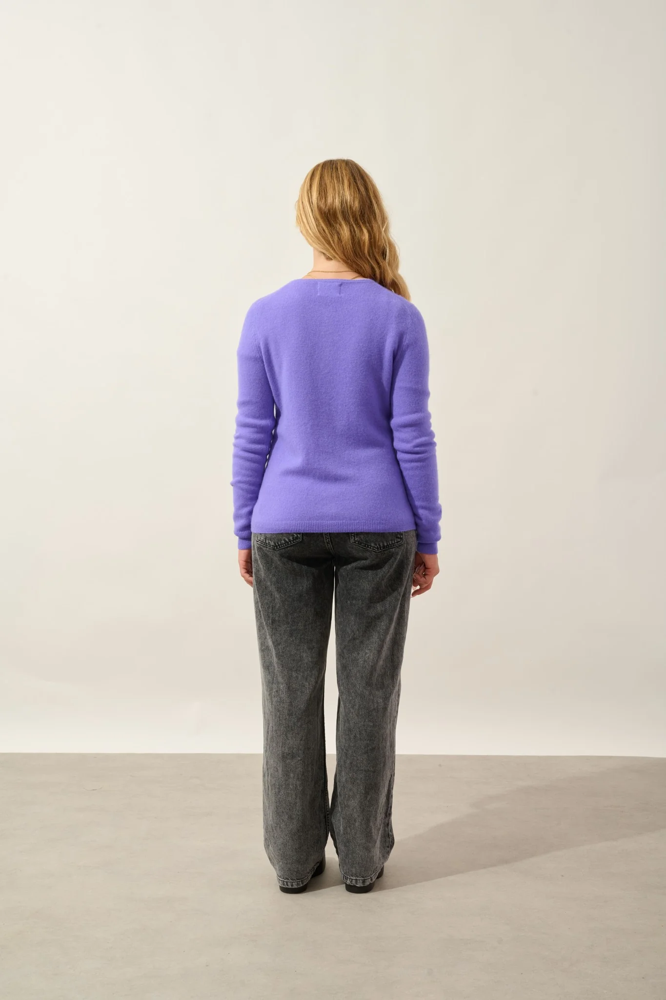 CARON cardigan col rond lavandin 100% cachemire – Image 3