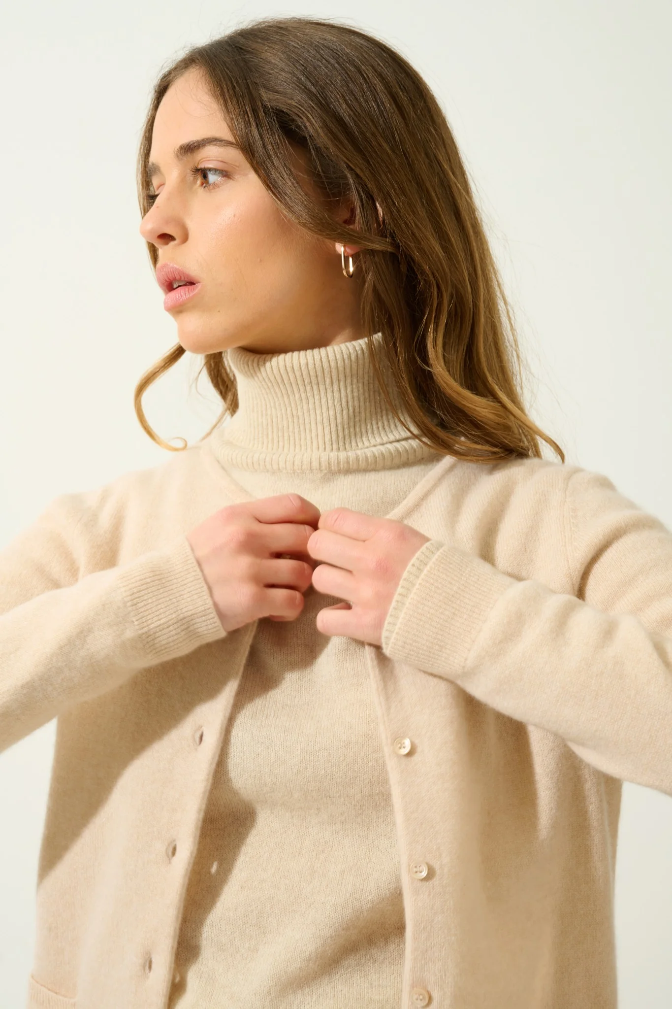 CARON cardigan col rond sable 100% cachemire – Image 2