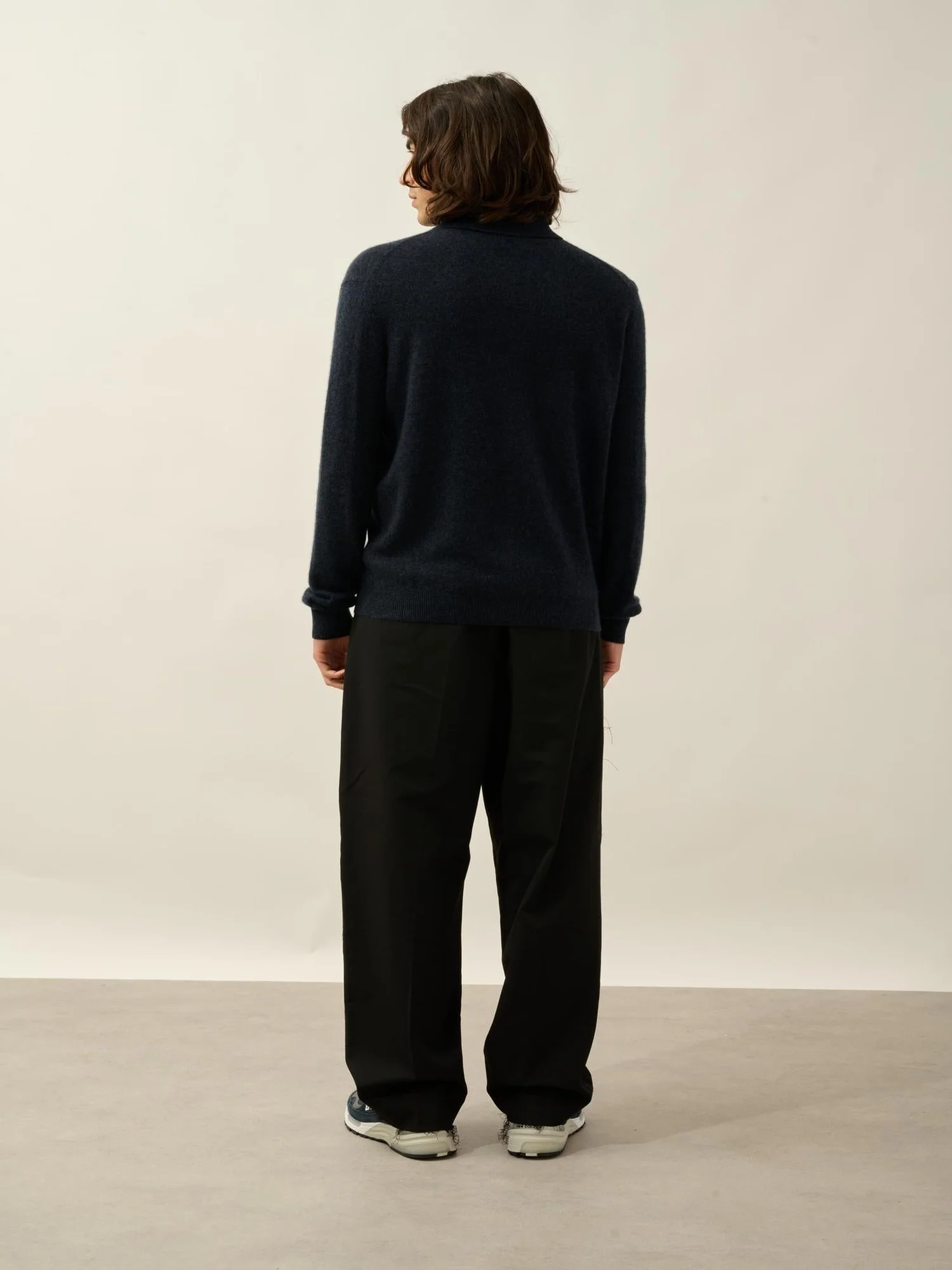 CHARVET polo manches longues caviar 100% cachemire – Image 4