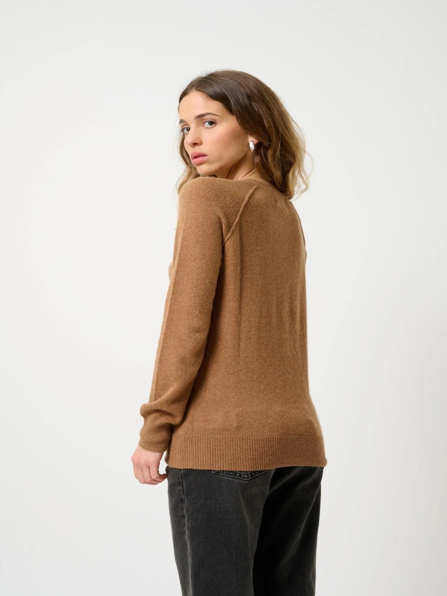 ETRET pull col rond noisette 100% cachemire – Image 3