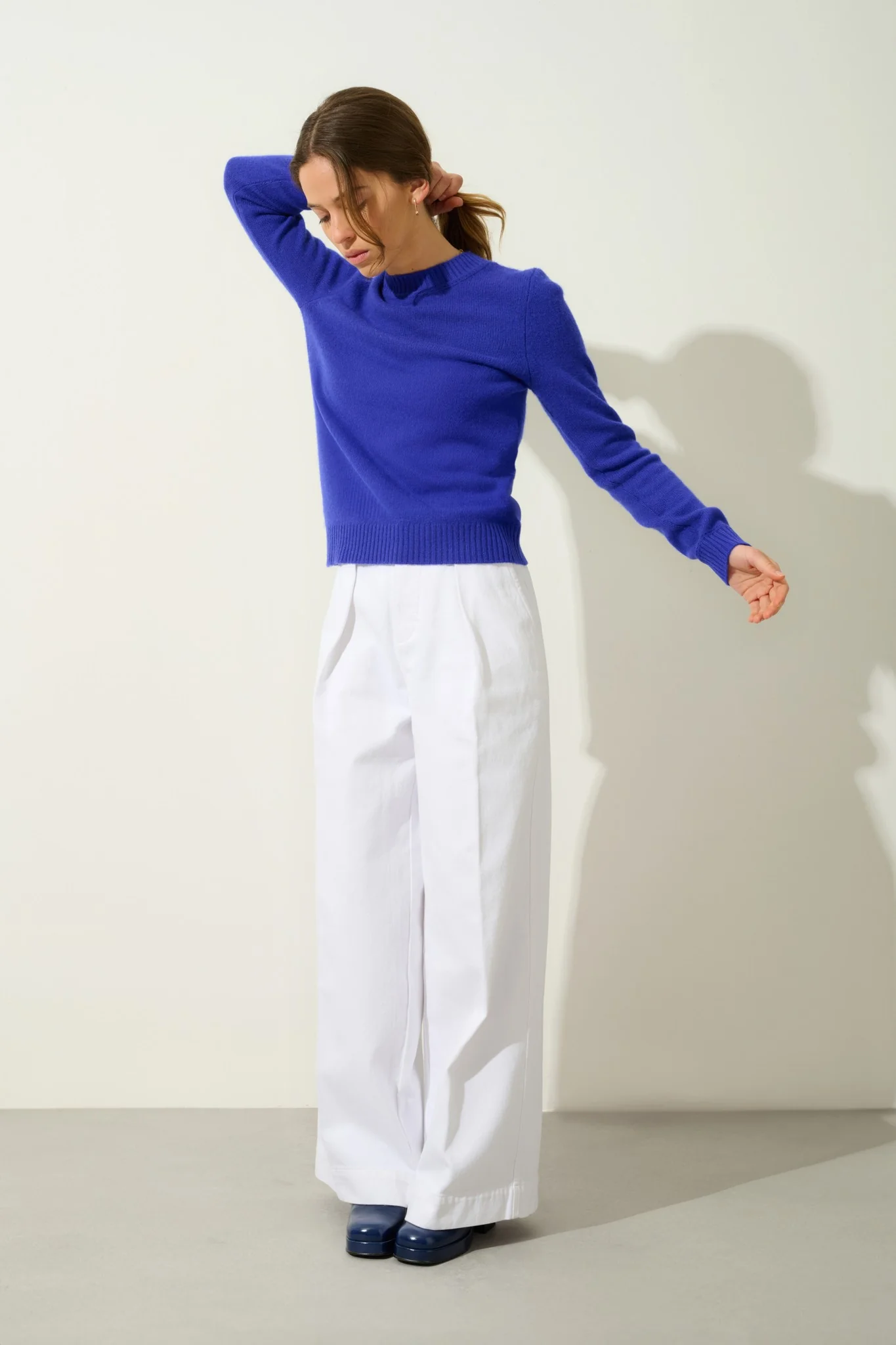 JETSAN pull col rond 4 fils indigo 100% cachemire – Image 2