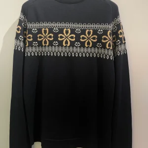 Knitsweat tricoté en laine merino noir