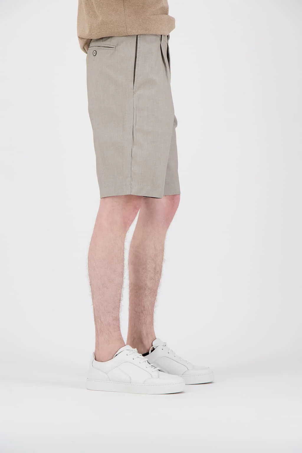 Pleats Short Beige – Image 3