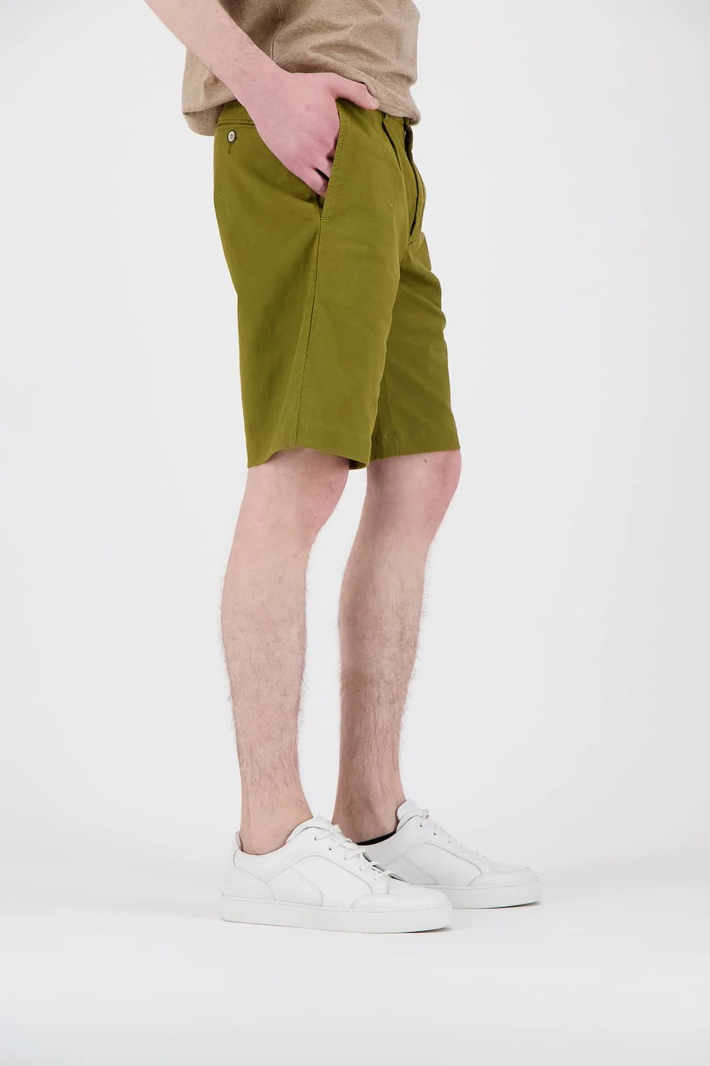 Pleats Short Kaki – Image 3