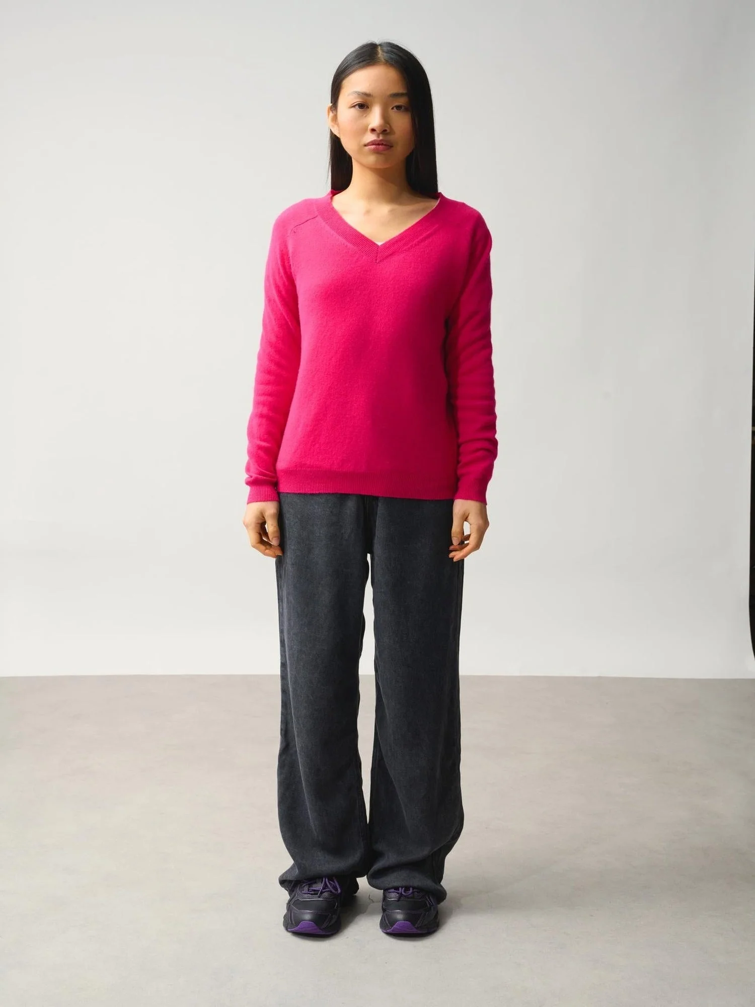 SAVANNAH pull col v fuchsia 100% cachemire – Image 6