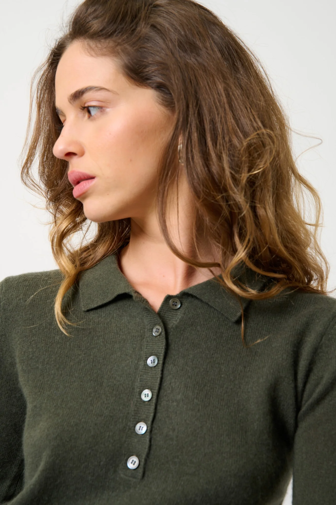 SLIEVE polo manches longues kaki 100% cachemire – Image 2