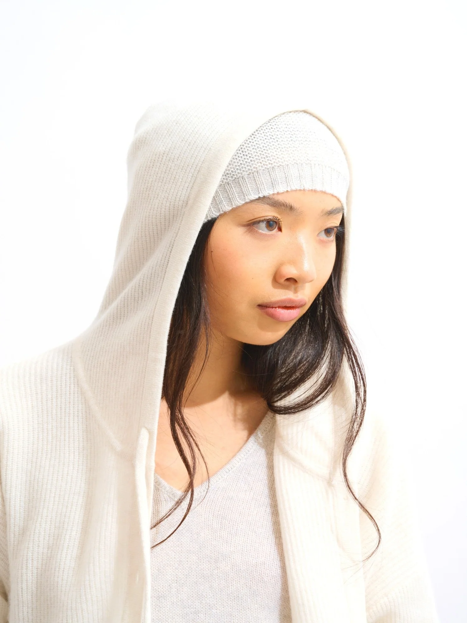 STEFANA bonnet 4 fils gris perle chiné 100% cachemire – Image 4